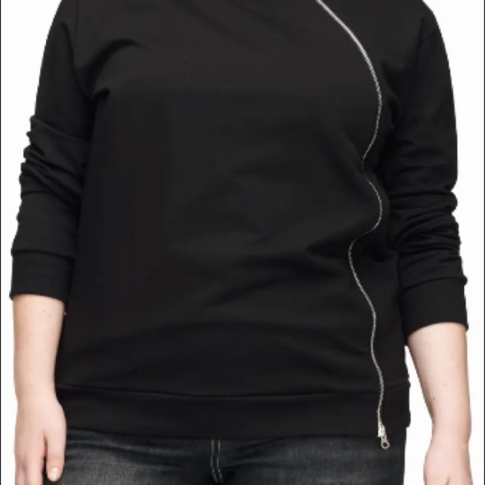 NWT Universal Standard Meridian Sweatshirt (Black)